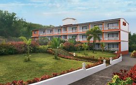 Blue Ocean The Fern Resort & Spa Ganpatipule, Series By Marriott